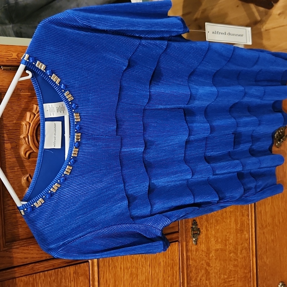 Alfred Dunner Blue Jeweled Blouse Top Size M